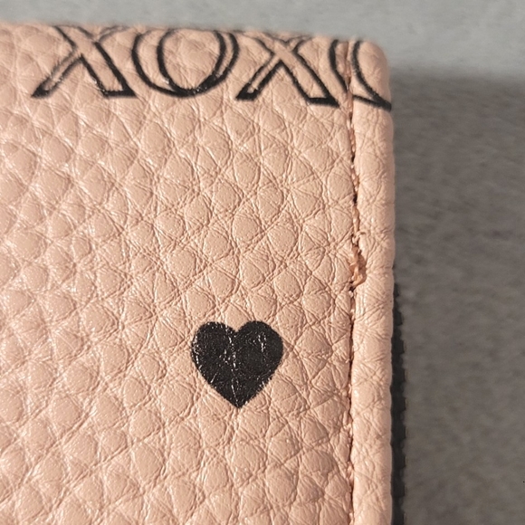 XOXO Wallet. Zip-around. - Picture 15 of 16